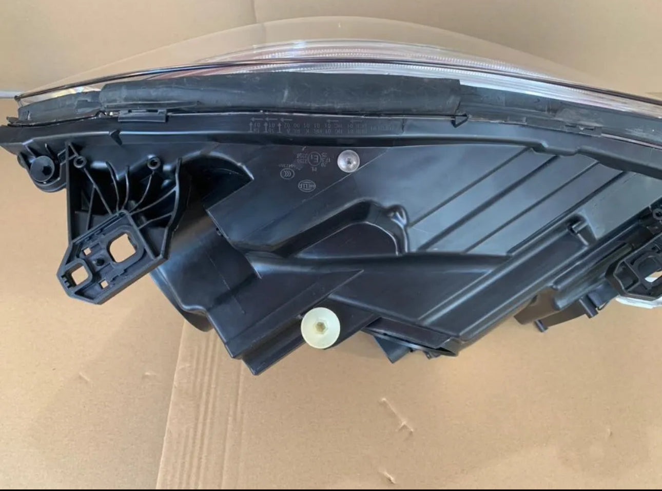 A CLASS A45 W176 BI XENON HEADLIGHT Pair Left And Right Side.